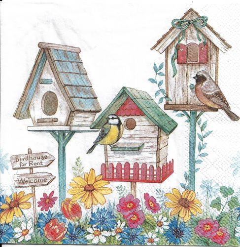 4 Paper Napkins Birdhouse for Rent